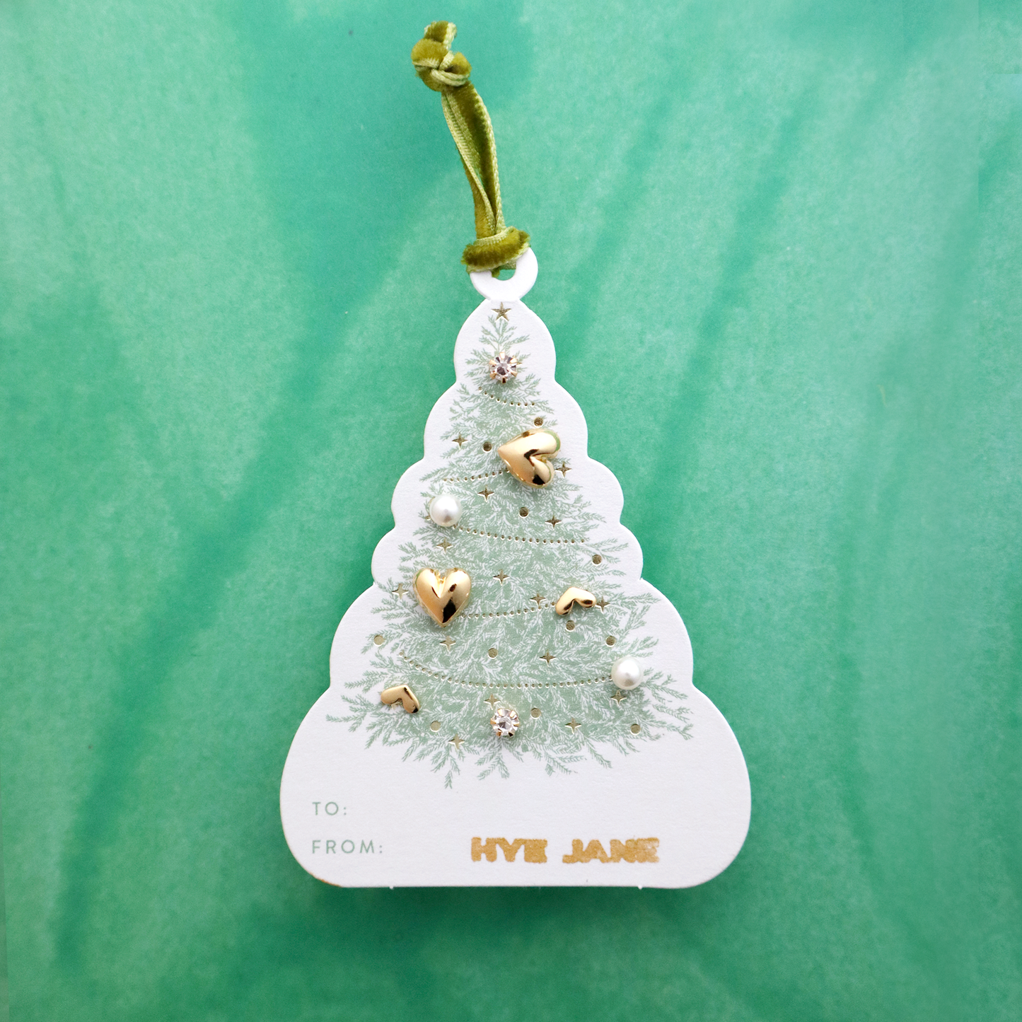 Holiday 4-Pack Heart Stud Set