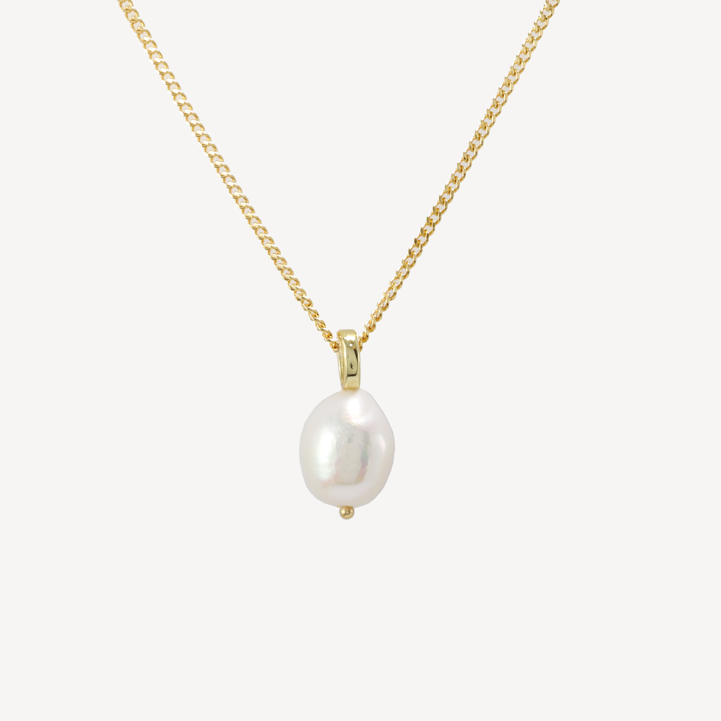 Aura Small Pearl Necklace