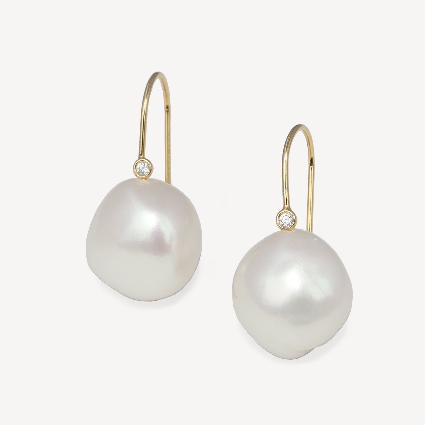 Grace Kelly Pearl Drop Earrings